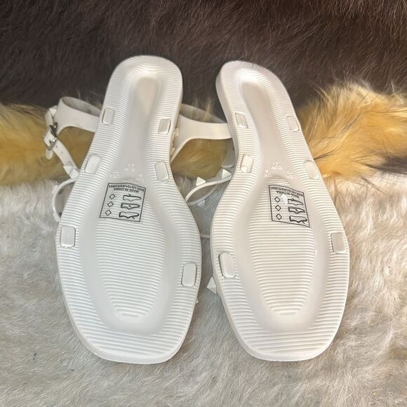 Qupid sandals (CCC) NEW - Picture 5 of 5